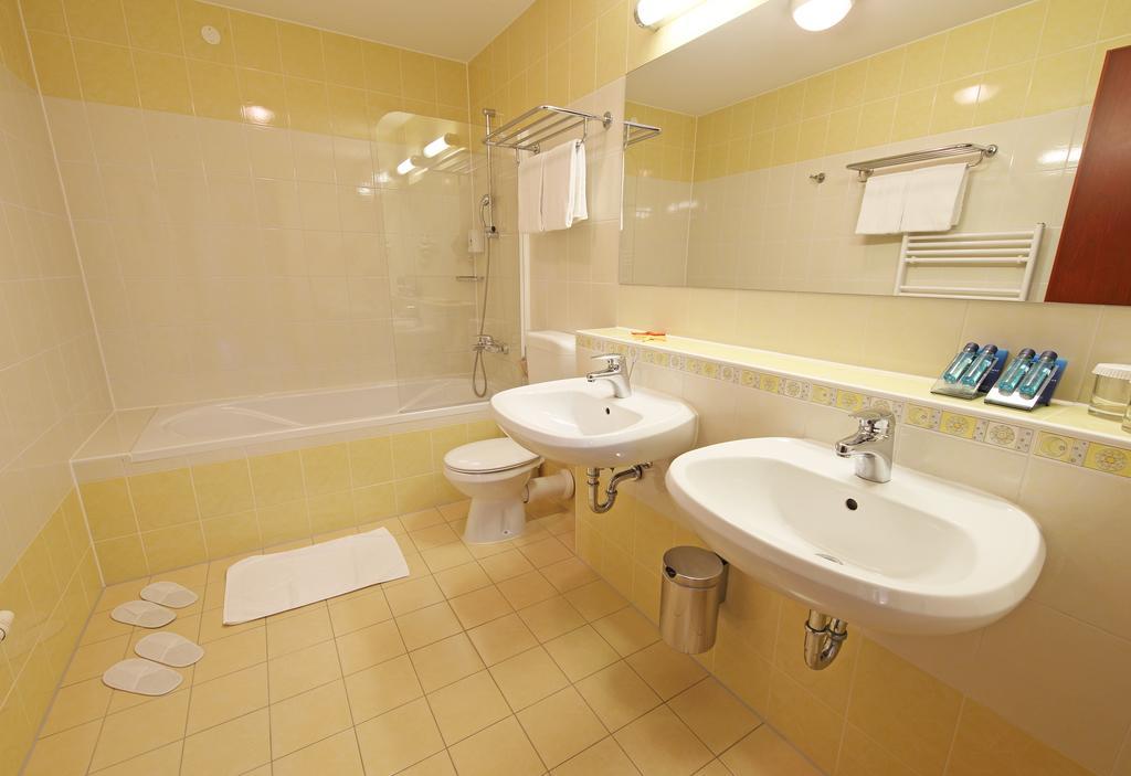 Bioenergy Resort Salinera Hotel Strunjan Luaran gambar