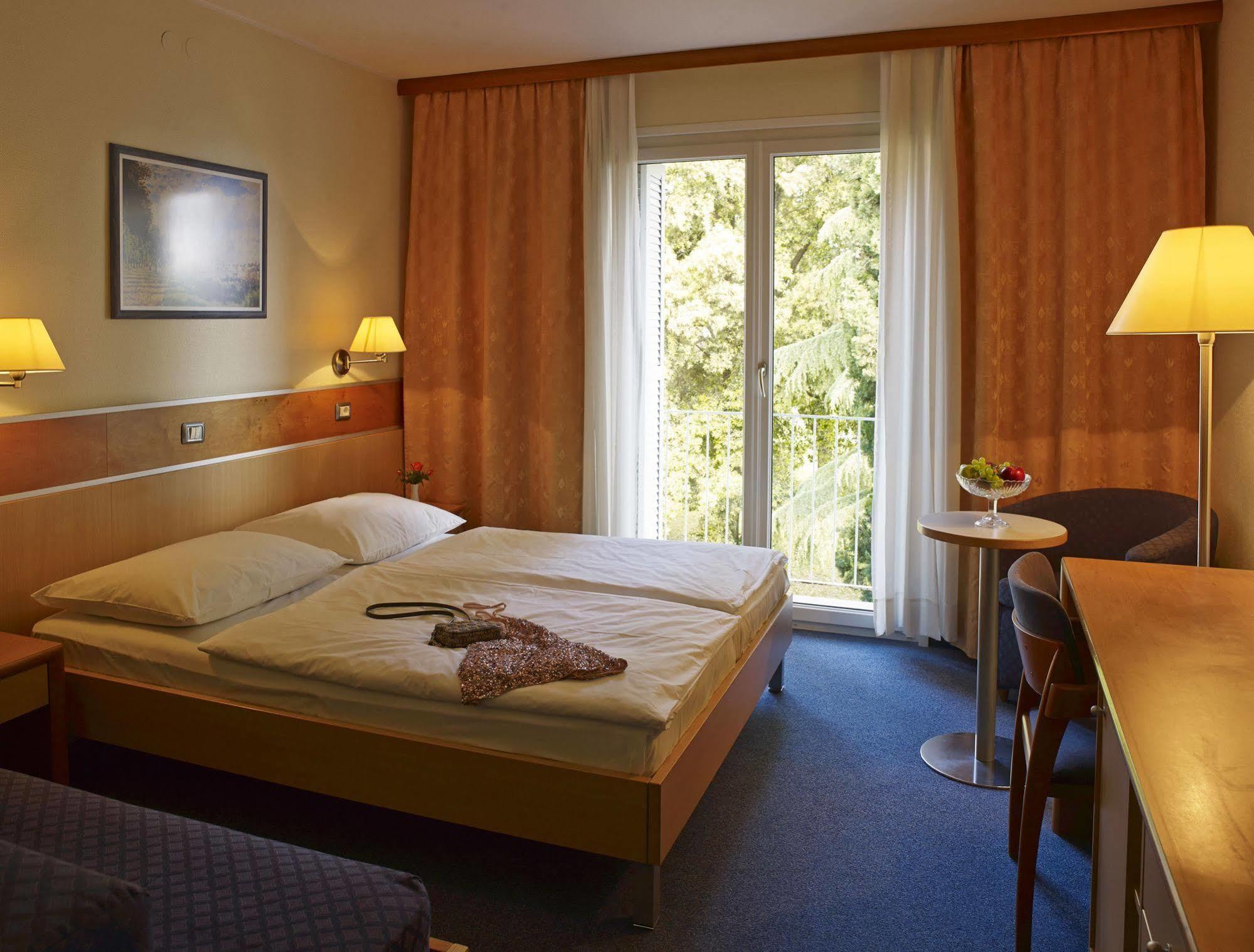 Bioenergy Resort Salinera Hotel Strunjan Luaran gambar